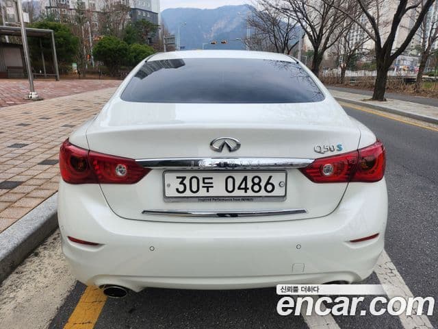 Infiniti Q50 Premium, 2016 4