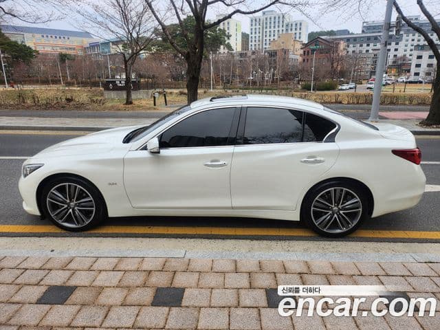 Infiniti Q50 Premium, 2016 18