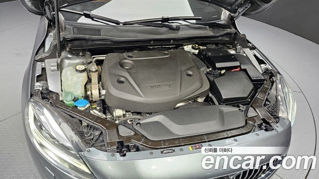 Volvo V40 2세대, 2018 6