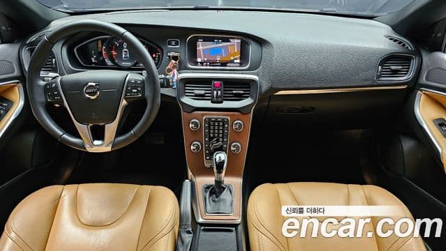 Volvo V40 2세대, 2018 7