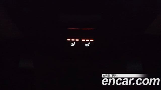 Volvo V40 2세대, 2018 19