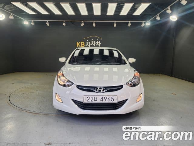 Hyundai Avante MD Luxury, 2012 1