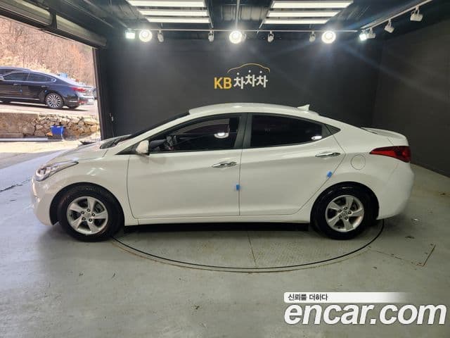 Hyundai Avante MD Luxury, 2012 3