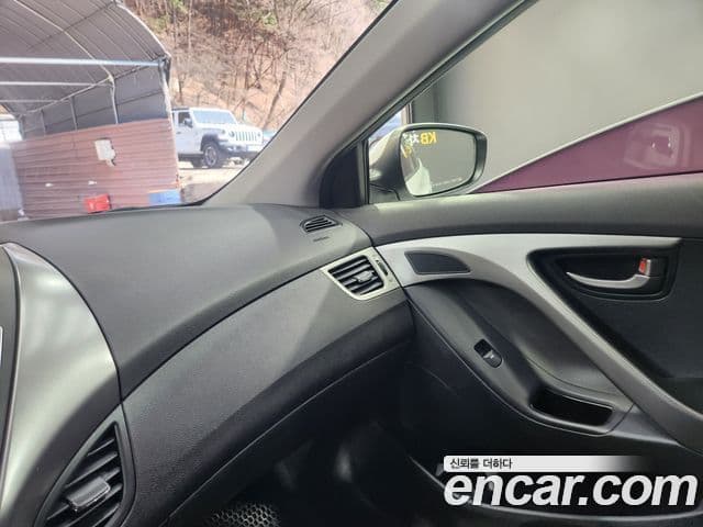 Hyundai Avante MD Luxury, 2012 12