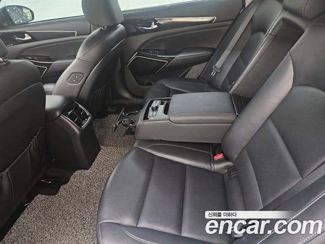 Kia All New K7 Prestige, 2016 11