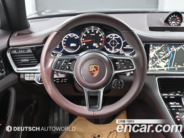 Porsche Panamera (971), 2019 13