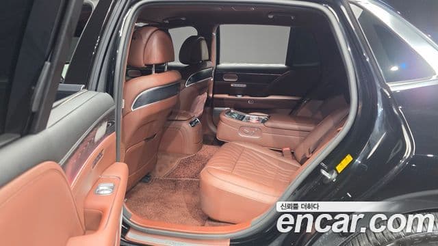 Genesis G90 (RS4) бензин 3.5 турбо AWD, 2026 11