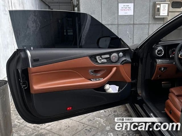 Mercedes-Benz E-класс W213 E220d кабриолет, 2018 9