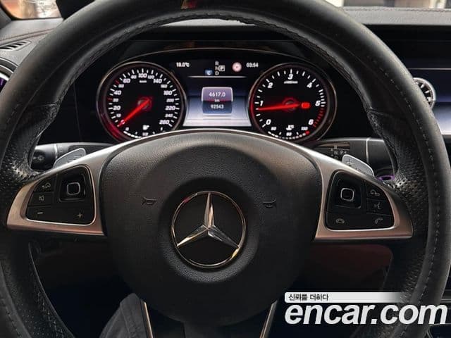 Mercedes-Benz E-класс W213 E220d кабриолет, 2018 10