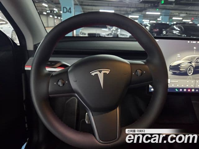 Tesla модель Y Long Range AWD, 2024 4