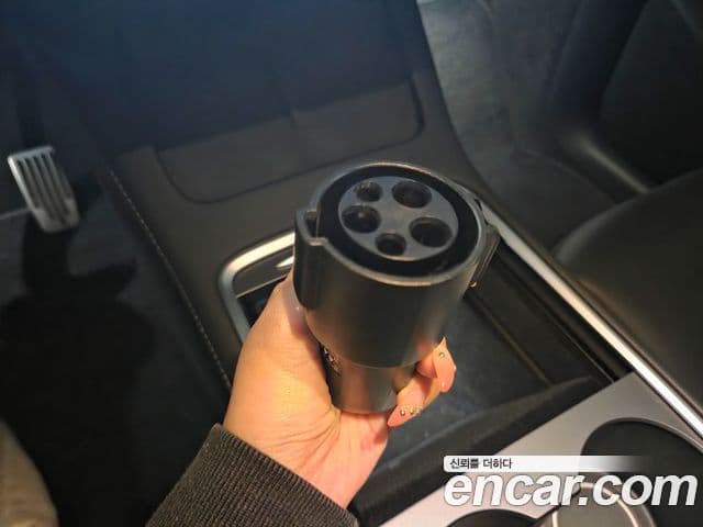 Tesla модель Y Long Range AWD, 2024 15