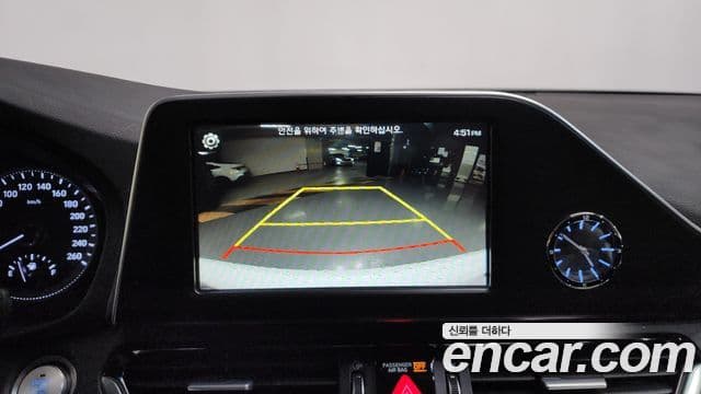 Hyundai Grandeur IG Premium, 2019 17