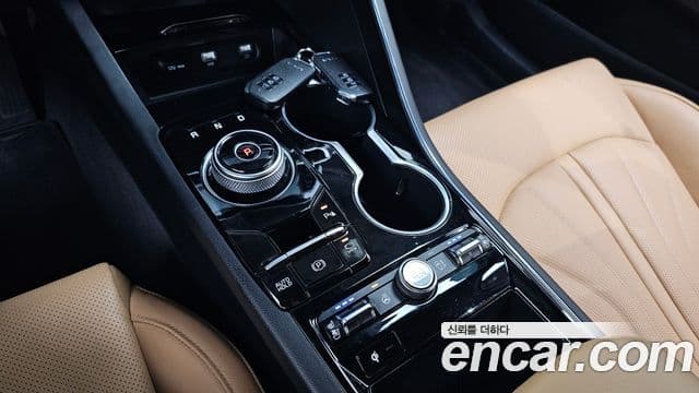 Kia K5 гибрид 3세대 Signature, 2023 9