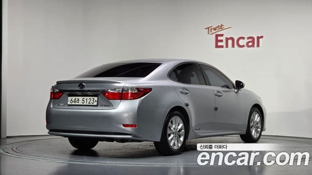 Lexus New ES300h XV60, 2013 2