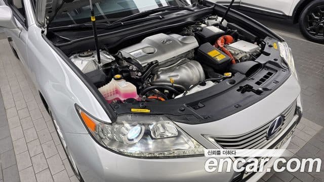 Lexus New ES300h XV60, 2013 6