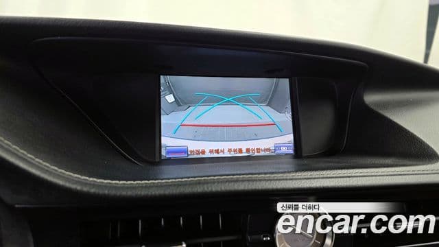 Lexus New ES300h XV60, 2013 15