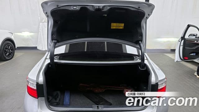 Lexus New ES300h XV60, 2013 20