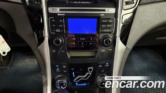 Hyundai YF Sonata Prime, 2011 18