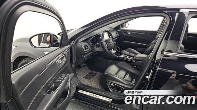 Renault Korea(Samsung) SM6 2.0 LPe LE (для людей с инвалидностью), 2019 10