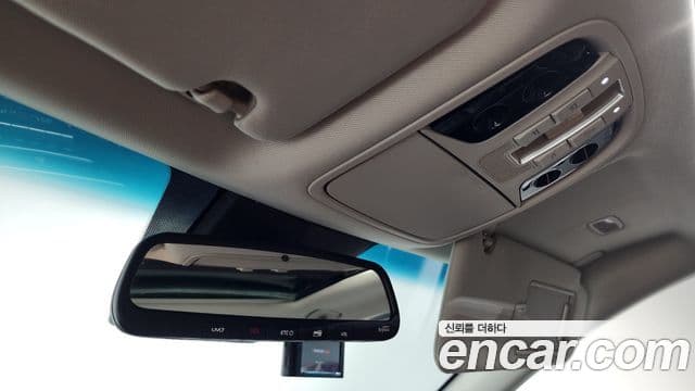 Kia K7 Premier 3.0 LPI Trendy(арендный автомобиль), 2020 17