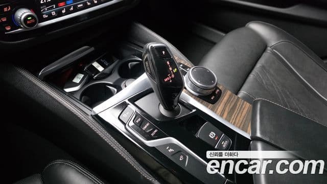 BMW 5시리즈 (G30) 530i xDrive M Sport Plus, 2018 9
