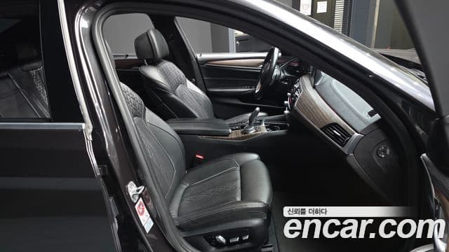 BMW 5시리즈 (G30) 530i xDrive M Sport Plus, 2018 11