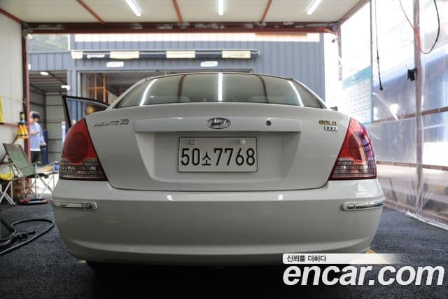 Hyundai New Avante XD топовая версия, 2003 4