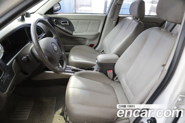 Hyundai New Avante XD топовая версия, 2003 7