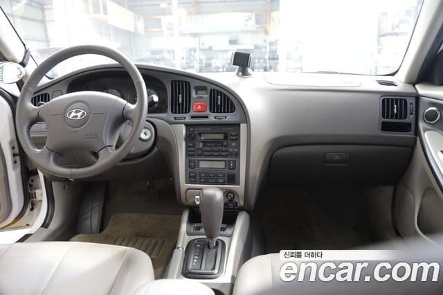 Hyundai New Avante XD топовая версия, 2003 9