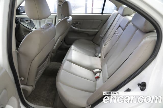 Hyundai New Avante XD топовая версия, 2003 11