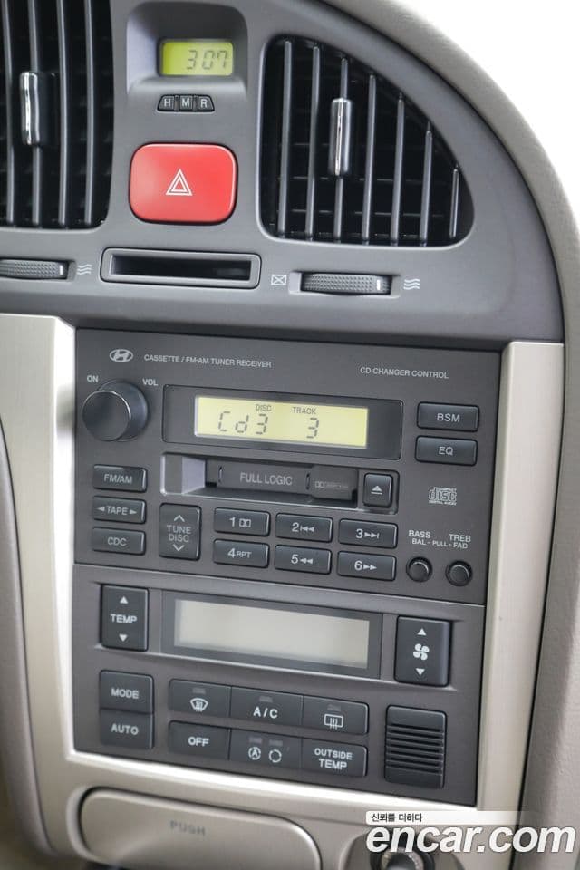 Hyundai New Avante XD топовая версия, 2003 19