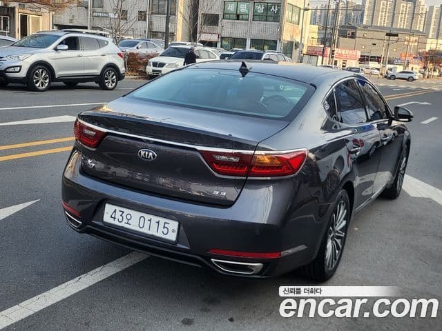 Kia All New K7 Noblesse, 2016 4