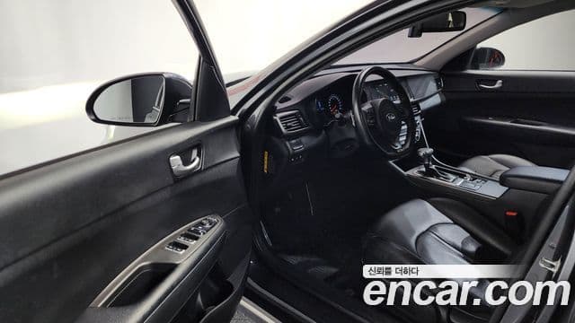Kia K5 2세대 Style Edition, 2018 10