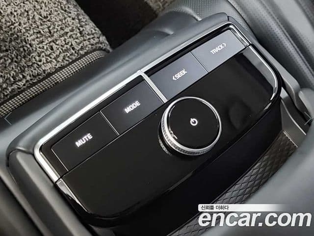 Kia K8 Platinum, 2022 15