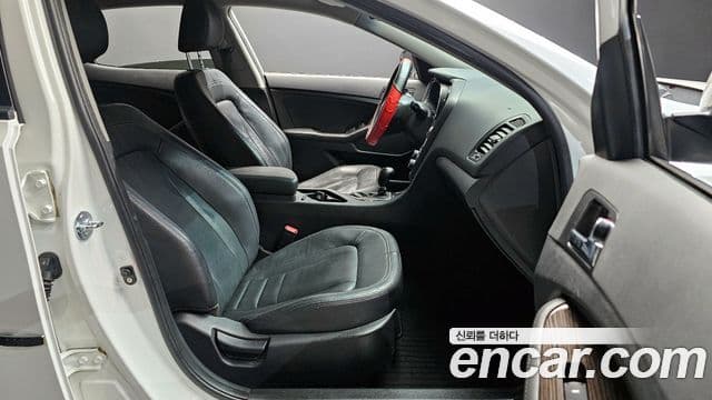 Kia K5 Prestige, 2012 11