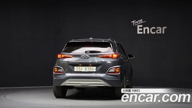 Hyundai Kona Premium, 2018 4