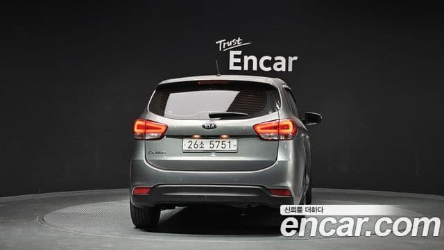 Kia All New Carens Prestige, 2014 4