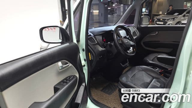 Kia Ray Luxury, 2014 11