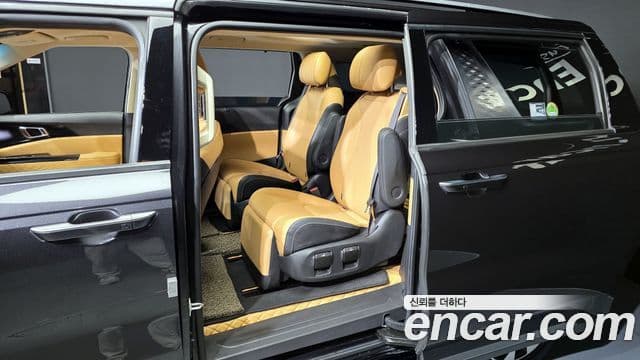 Kia Carnival 4세대 Signature, 2021 11