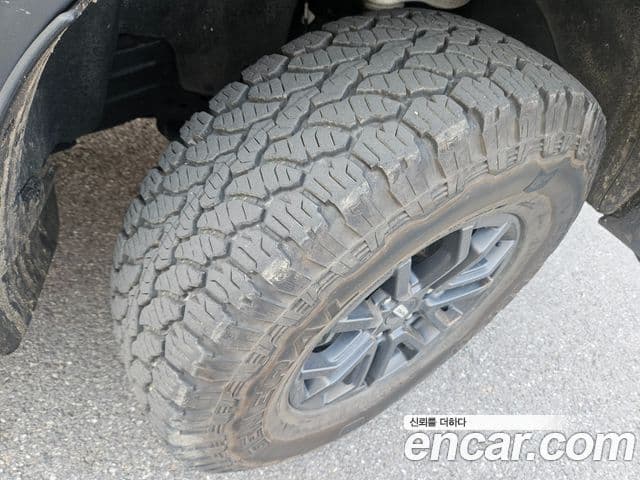 Ford 레인저 4세대 Raptor, 2024 15