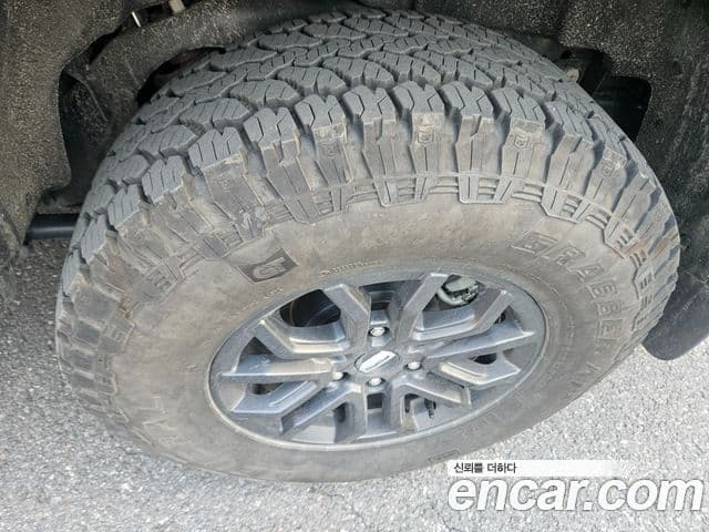 Ford 레인저 4세대 Raptor, 2024 16