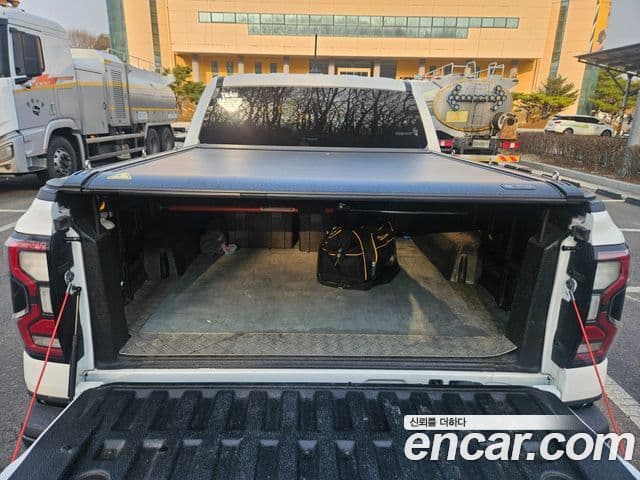 Ford 레인저 4세대 Raptor, 2024 17