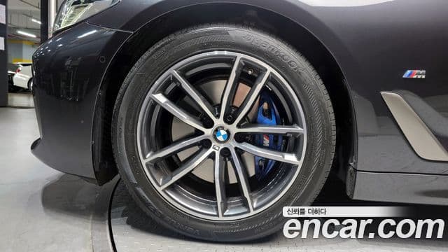 BMW 5시리즈 (G30) 523d M Sport, 2022 все фото