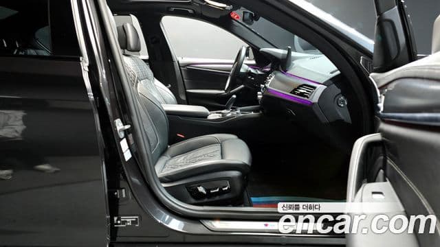 BMW 5시리즈 (G30) 523d M Sport, 2022 10