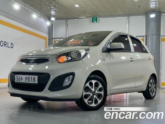 Kia All New Morning Deluxe, 2012 1