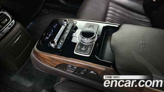 Genesis G90 Prestige, 2019 17