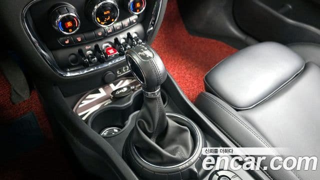 Mini Cooper S 클럽맨 2세대, 2016 9