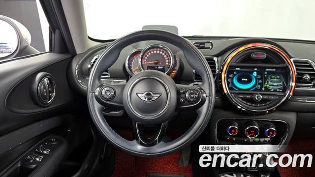 Mini Cooper S 클럽맨 2세대, 2016 13