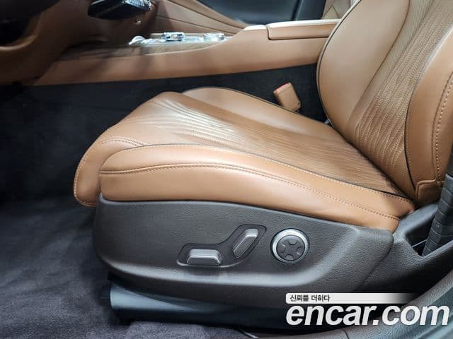 Genesis G80 (RG3) бензин 2.5 турбо AWD, 2024 6