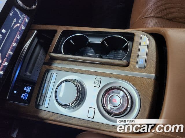 Genesis G80 (RG3) бензин 2.5 турбо AWD, 2024 13